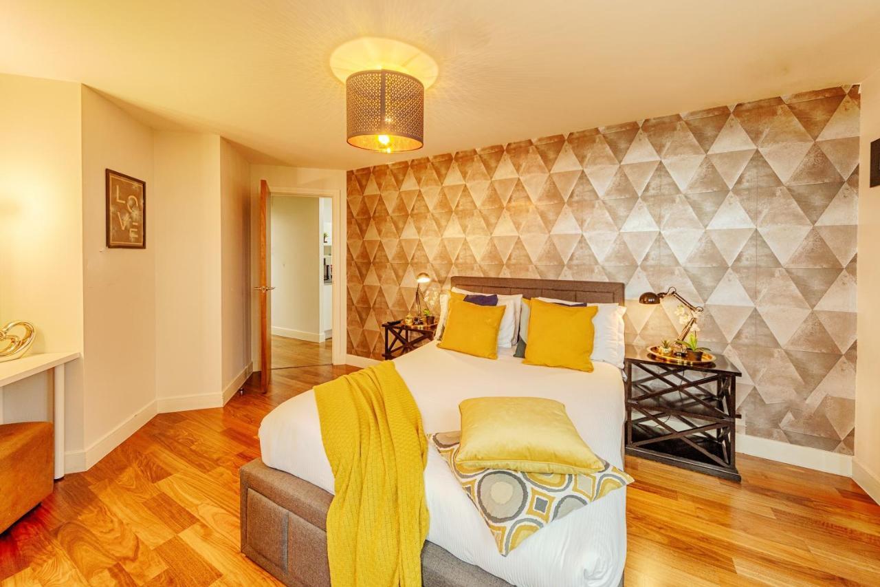 Luxury 9Ine Broad Street Apartments, Beautiful City View, Public Parking, Birmingam Exterior foto
